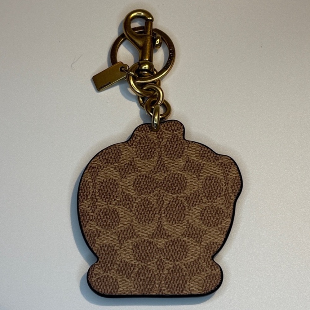 COACH NYC CITYSCAPE BAG CHARM - Picture 4 of 6